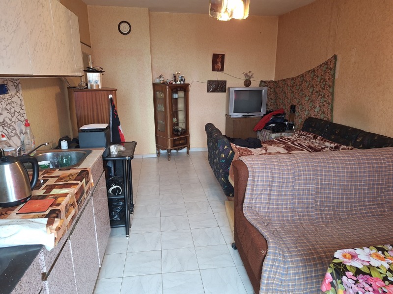 Продава 2-СТАЕН в град София, Младост 4 - 68 кв.м / 165 000 € » 322 711.95 лв., МАКС-М ИМОТИ