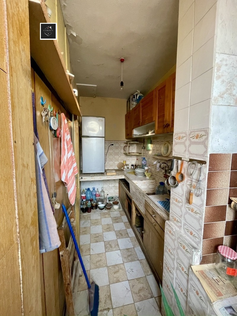 Продава 2-СТАЕН, гр. Пазарджик, Идеален център, снимка 3 - Апартаменти - 52426248