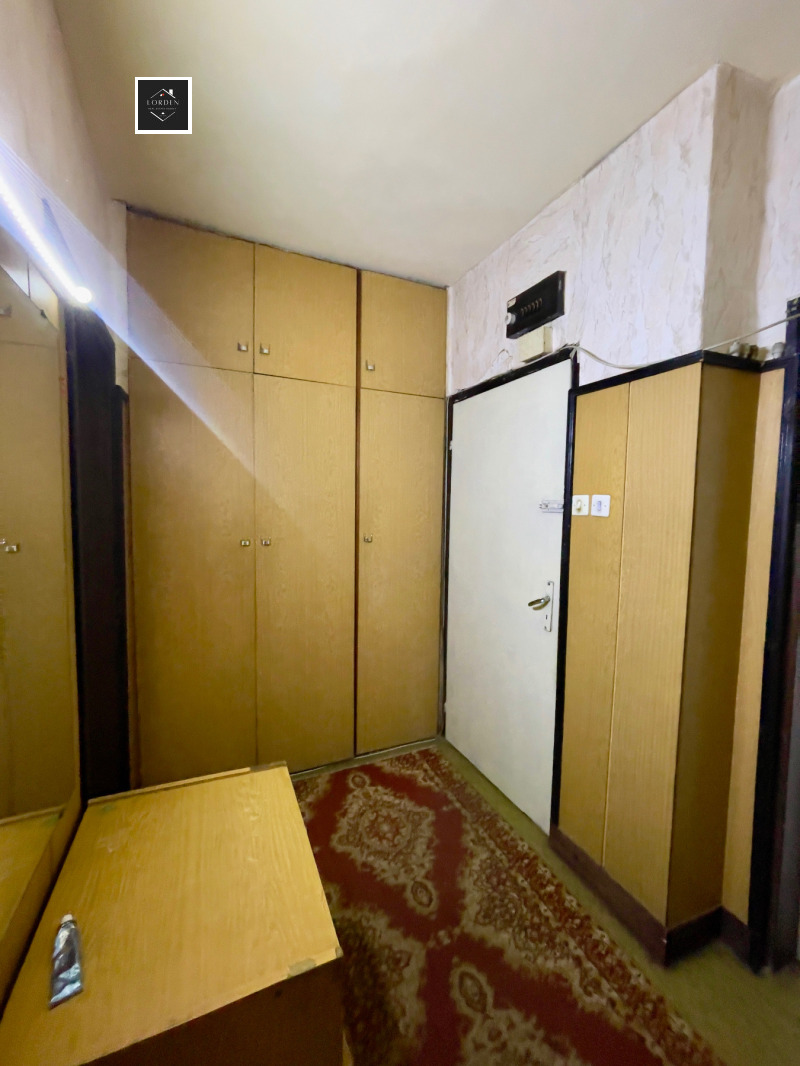 Продава 2-СТАЕН, гр. Пазарджик, Идеален център, снимка 5 - Апартаменти - 52426248