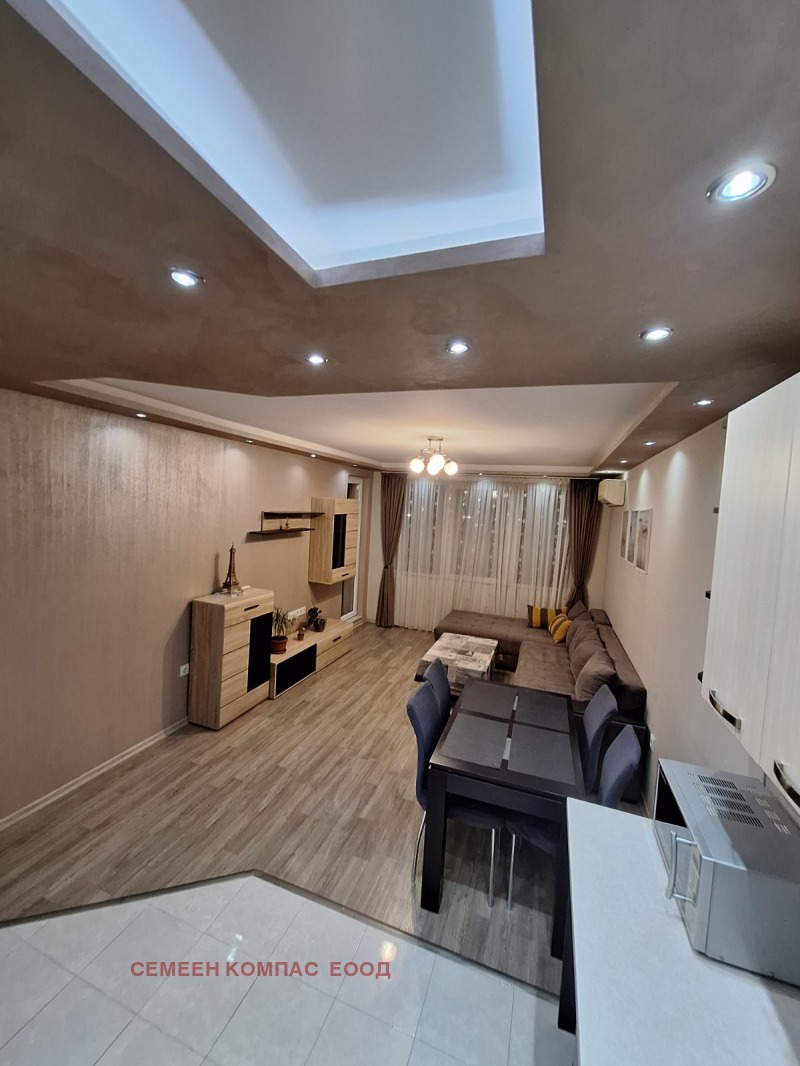 Продава 2-СТАЕН, гр. Пловдив, Кючук Париж, снимка 5 - Апартаменти - 52734491