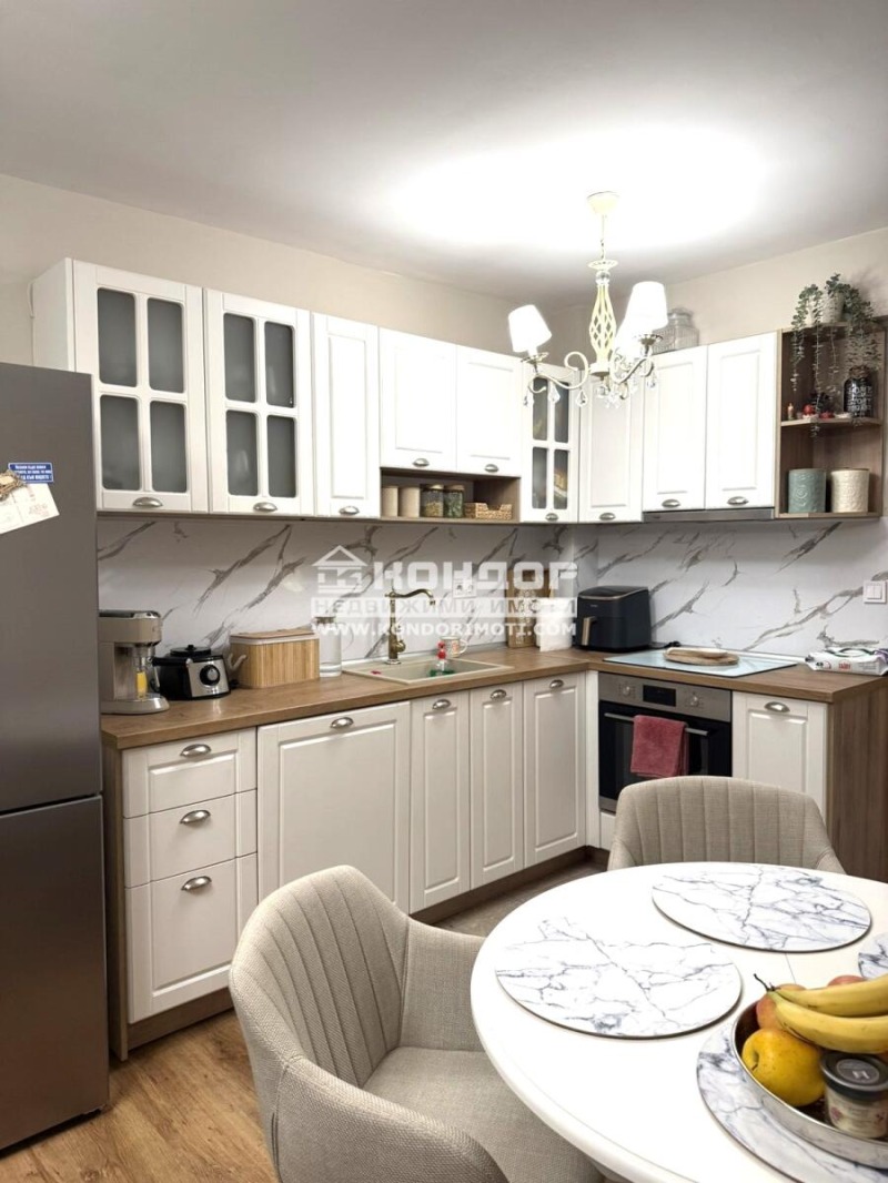 Продава 3-СТАЕН, гр. Пловдив, Кючук Париж, снимка 3 - Апартаменти - 53379719