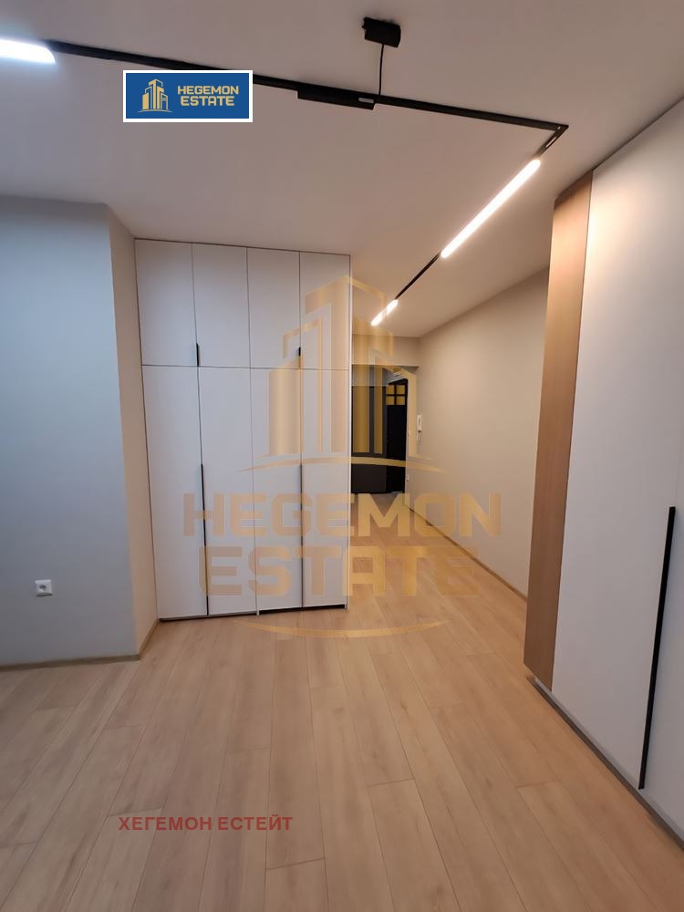 Продава 3-СТАЕН, гр. Варна, Център, снимка 3 - Апартаменти - 55651860
