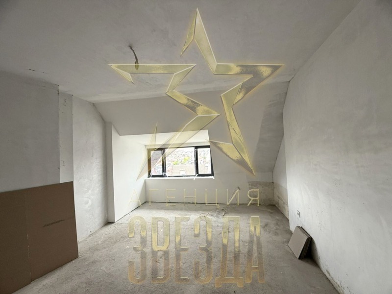 En venta  Casita Plovdiv , Karshiyaka , 240 metros cuadrados | 97538758 - imagen [7]