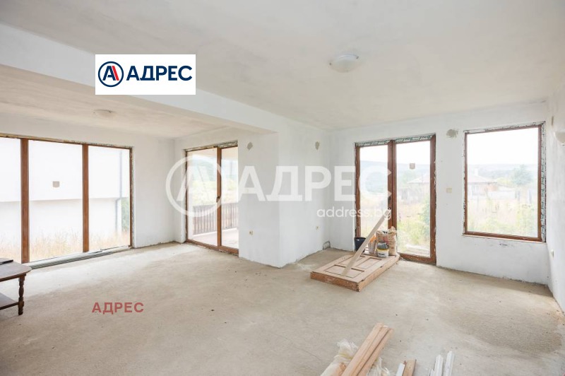 Продава КЪЩА, област Добрич, с. Църква • 108000 € • 90048747 — Holmes.bg