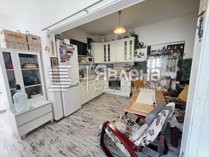 Продава КЪЩА, гр. Варна, Център, снимка 12 - Къщи - 55094441