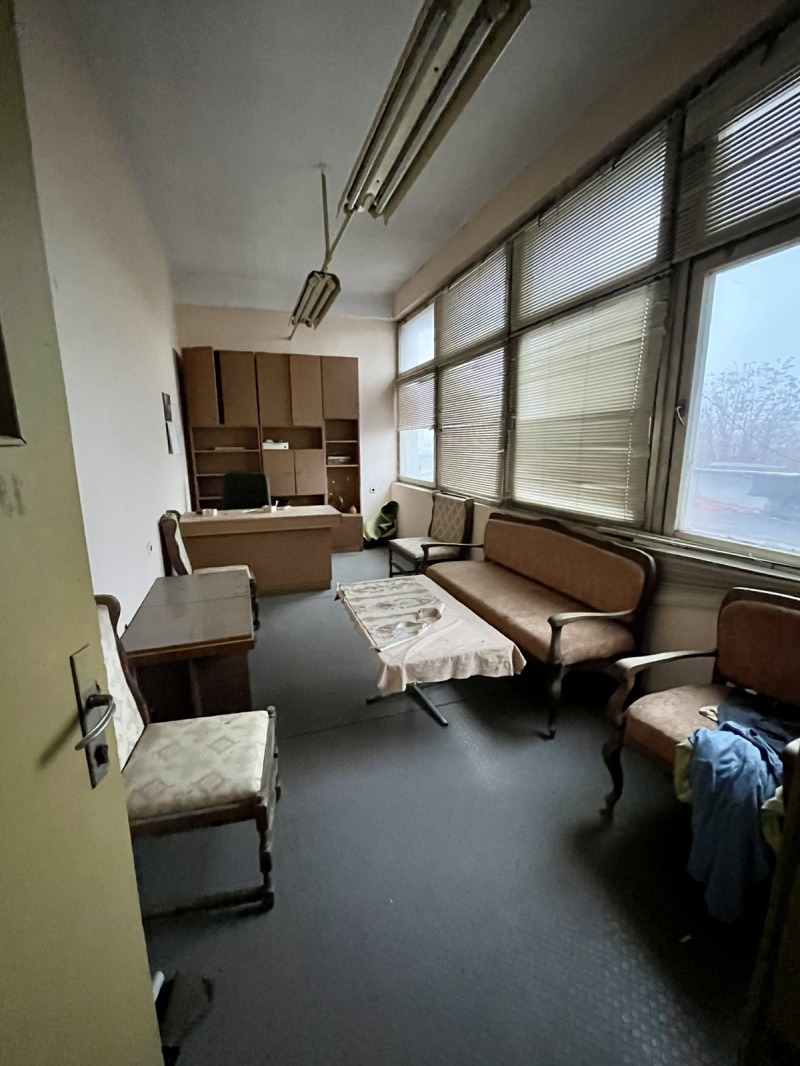 Продава СКЛАД, гр. Русе, Дружба 1, снимка 9 - Складове - 52802561