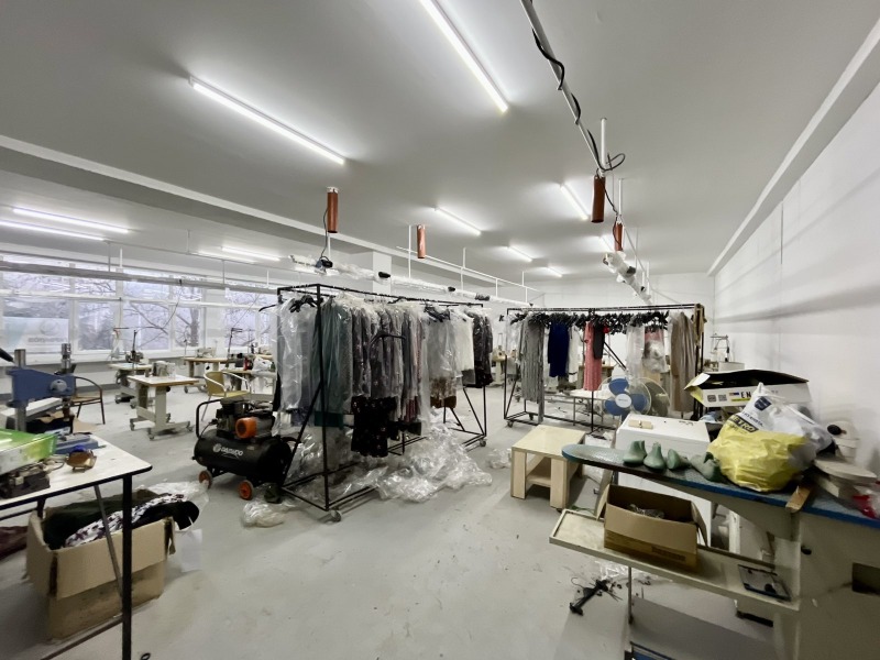 Продава СКЛАД, гр. Русе, Дружба 1, снимка 2 - Складове - 52802561