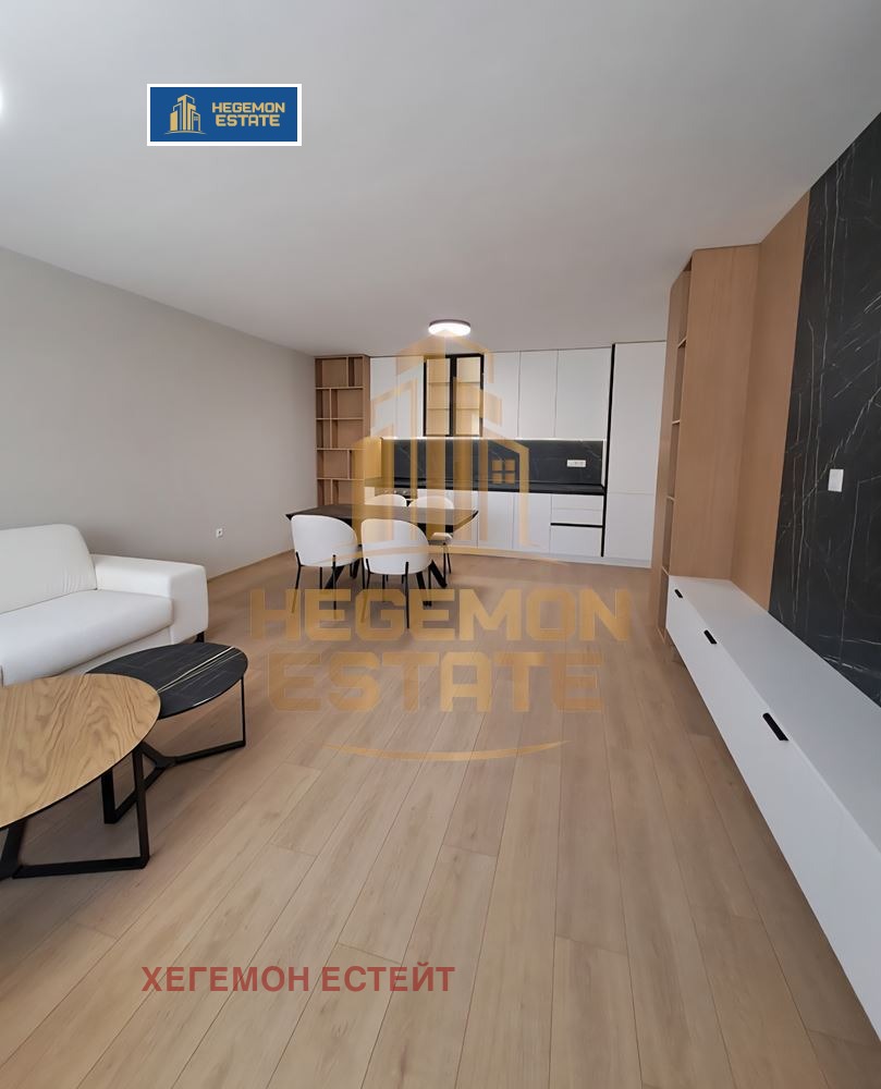 Продава 3-СТАЕН, гр. Варна, Център