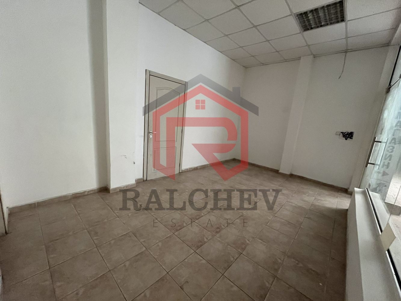 Продава МАГАЗИН, гр. Варна, Възраждане 1, снимка 4 - Магазини - 55616462
