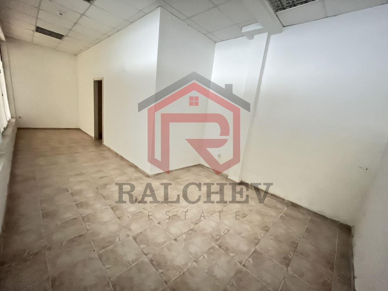 Продава МАГАЗИН, гр. Варна, Възраждане 1, снимка 10 - Магазини - 55616462