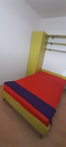 1 Schlafzimmer Storgozija, Plewen 13