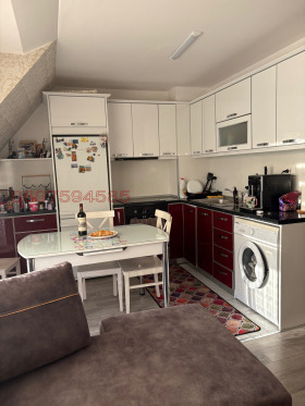 Продава 2-стаен