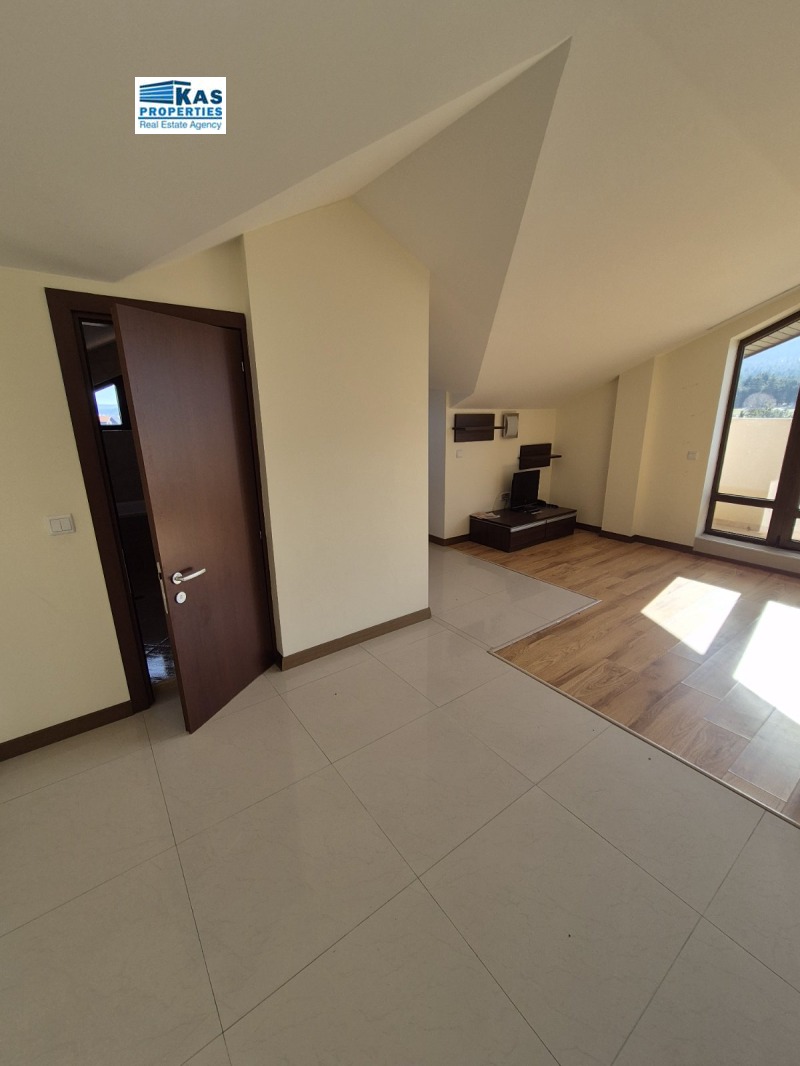 Продава  2-стаен област Благоевград , гр. Разлог , 80 кв.м | 48384008 - изображение [11]