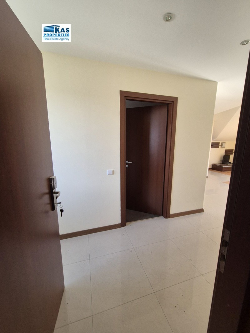 Продава  2-стаен област Благоевград , гр. Разлог , 80 кв.м | 48384008 - изображение [8]