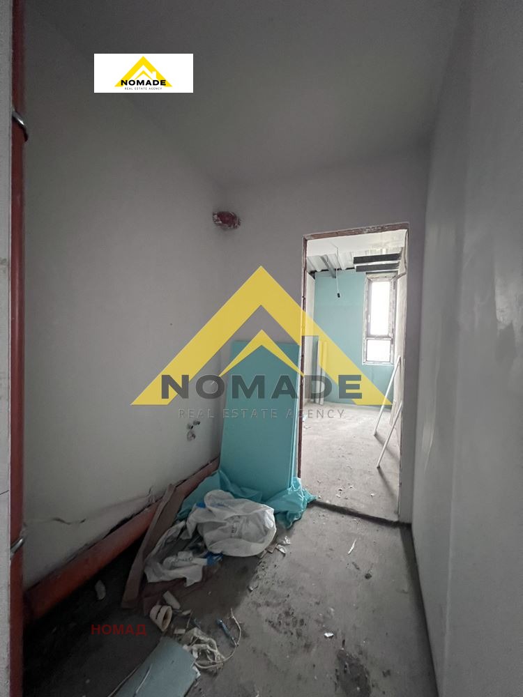 Myytävänä  3+ makuuhuone Plovdiv , Ostromila , 161 neliömetriä | 35358403 - kuva [14]