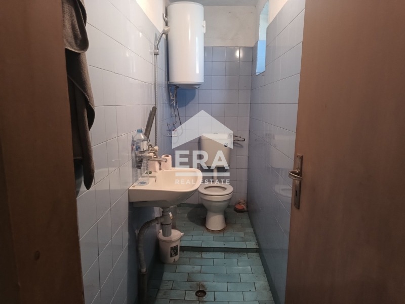 Продава КЪЩА, с. Соколово, област Добрич, снимка 9 - Къщи - 55750648
