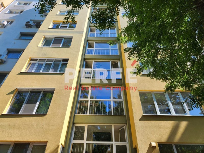 На продаж  Студія Бургас , Изгрев , 42 кв.м | 84158479