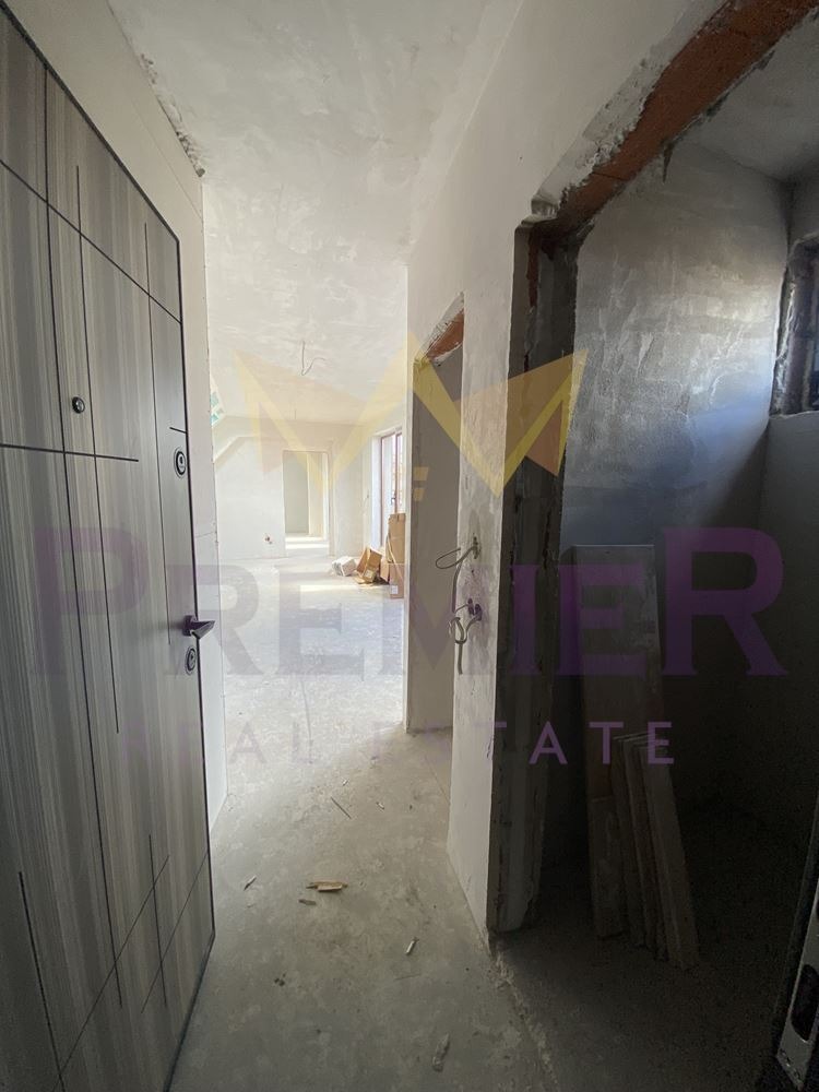 Продава 2-СТАЕН, гр. София, Банишора, снимка 2 - Апартаменти - 55007912