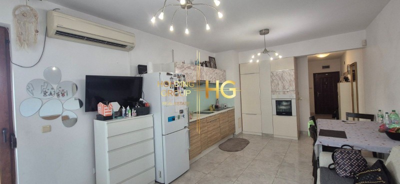 Продава 3-СТАЕН, гр. Варна, Бриз, снимка 2 - Апартаменти - 52749661