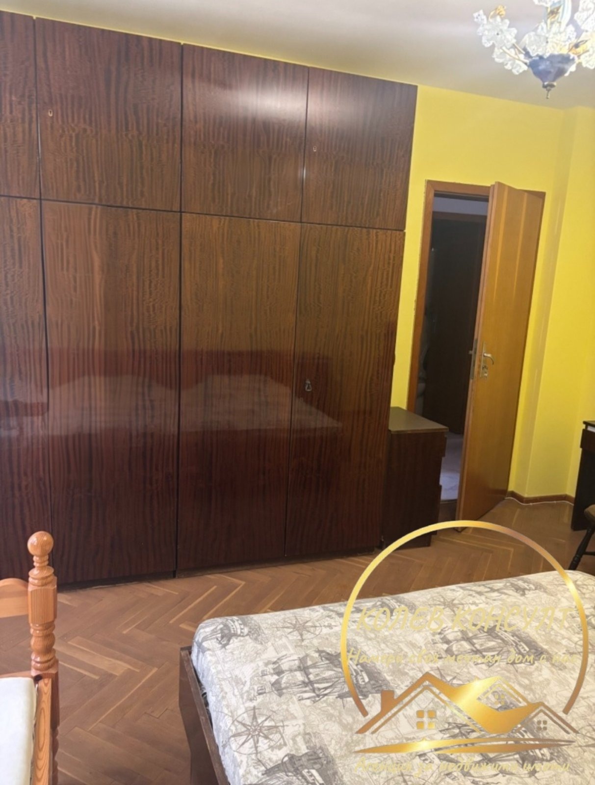 Продава МНОГОСТАЕН, гр. Поморие, област Бургас, снимка 3 - Апартаменти - 54647473