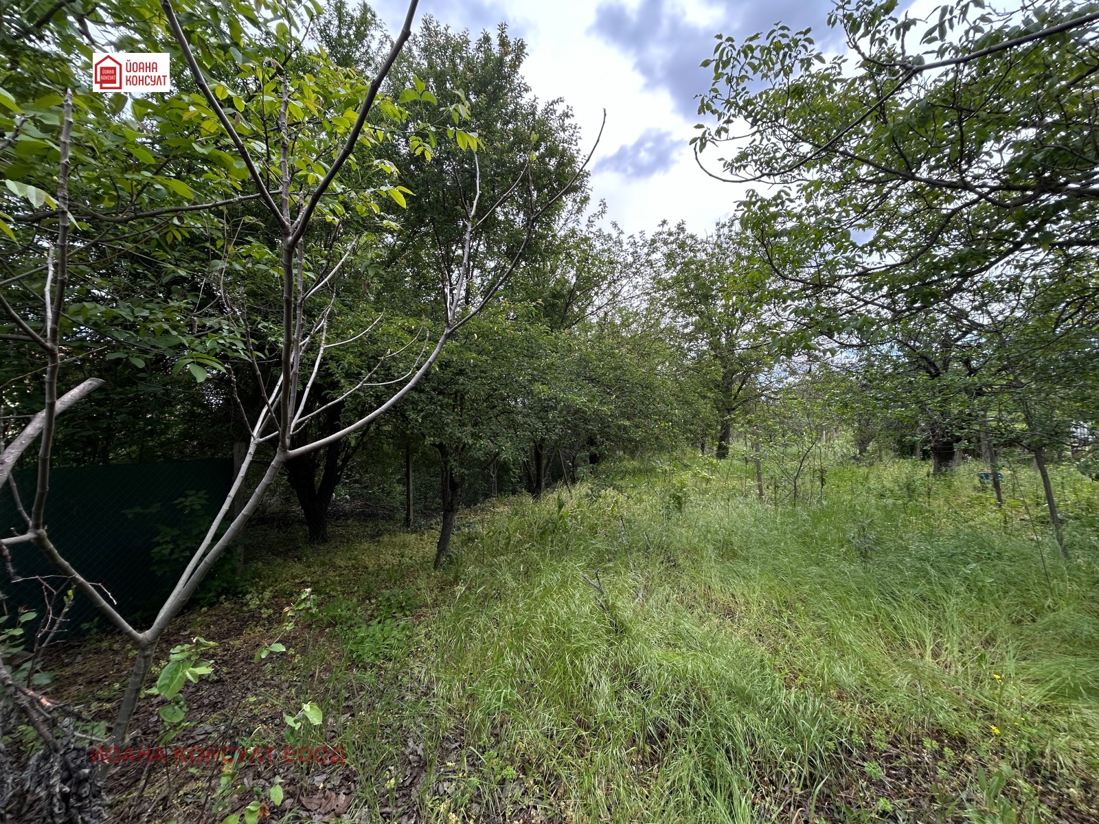 Продава ПАРЦЕЛ, гр. Плевен, м-т Стражата, снимка 2 - Парцели - 50209413