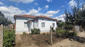 Продажба на имоти в с. Преспа, област Добрич - изображение 1 