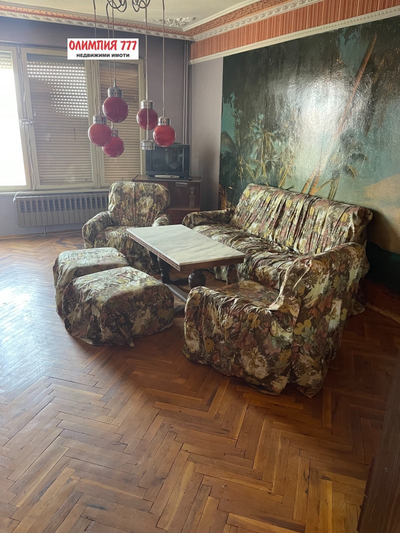 Zu verkaufen  2 Schlafzimmer Plewen , 9-ti kwartal , 100 qm | 43075346