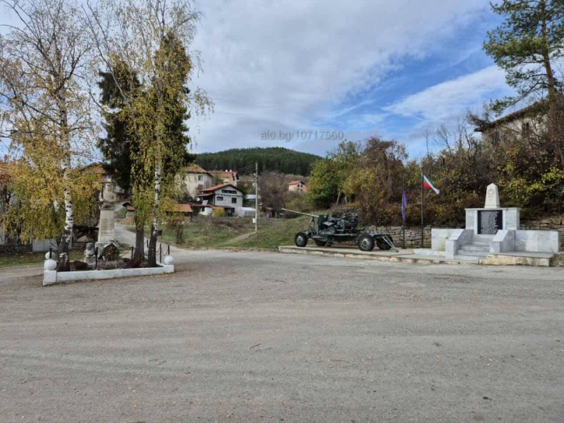 Продава КЪЩА, с. Лакатник, област София област, снимка 5 - Къщи - 52606761