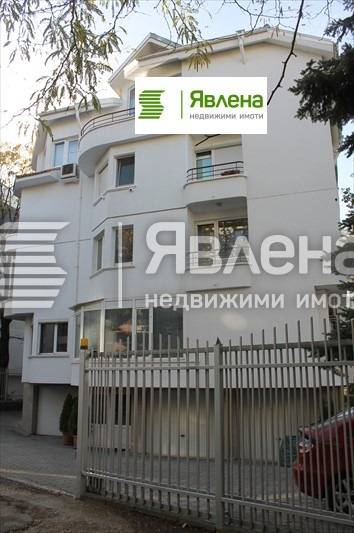 Продава ГАРАЖ, ПАРКОМЯСТО, гр. София, Студентски град, снимка 2 - Гаражи и паркоместа - 54546039