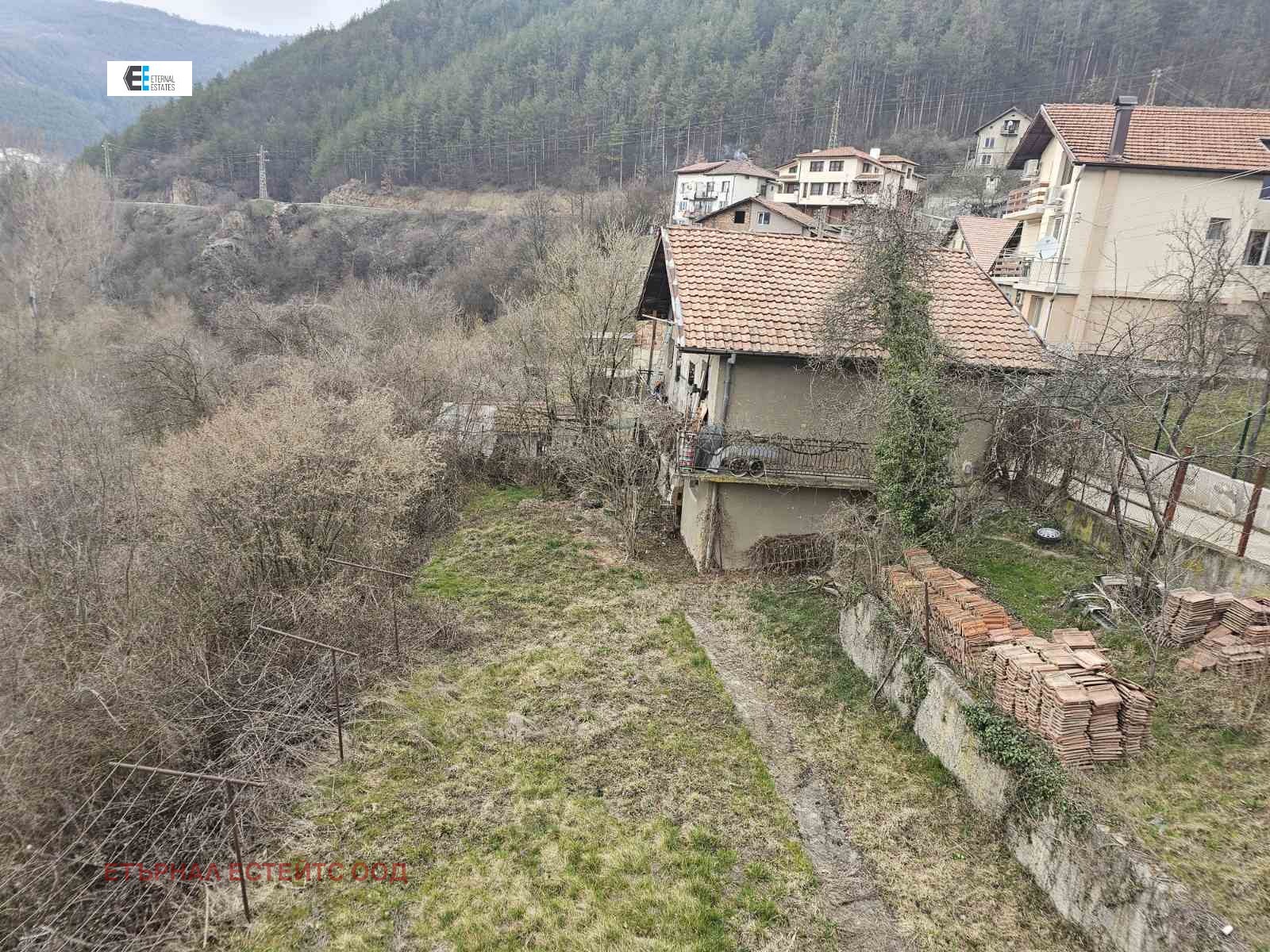 Продава КЪЩА, гр. Своге, област София област, снимка 10 - Къщи - 53944667