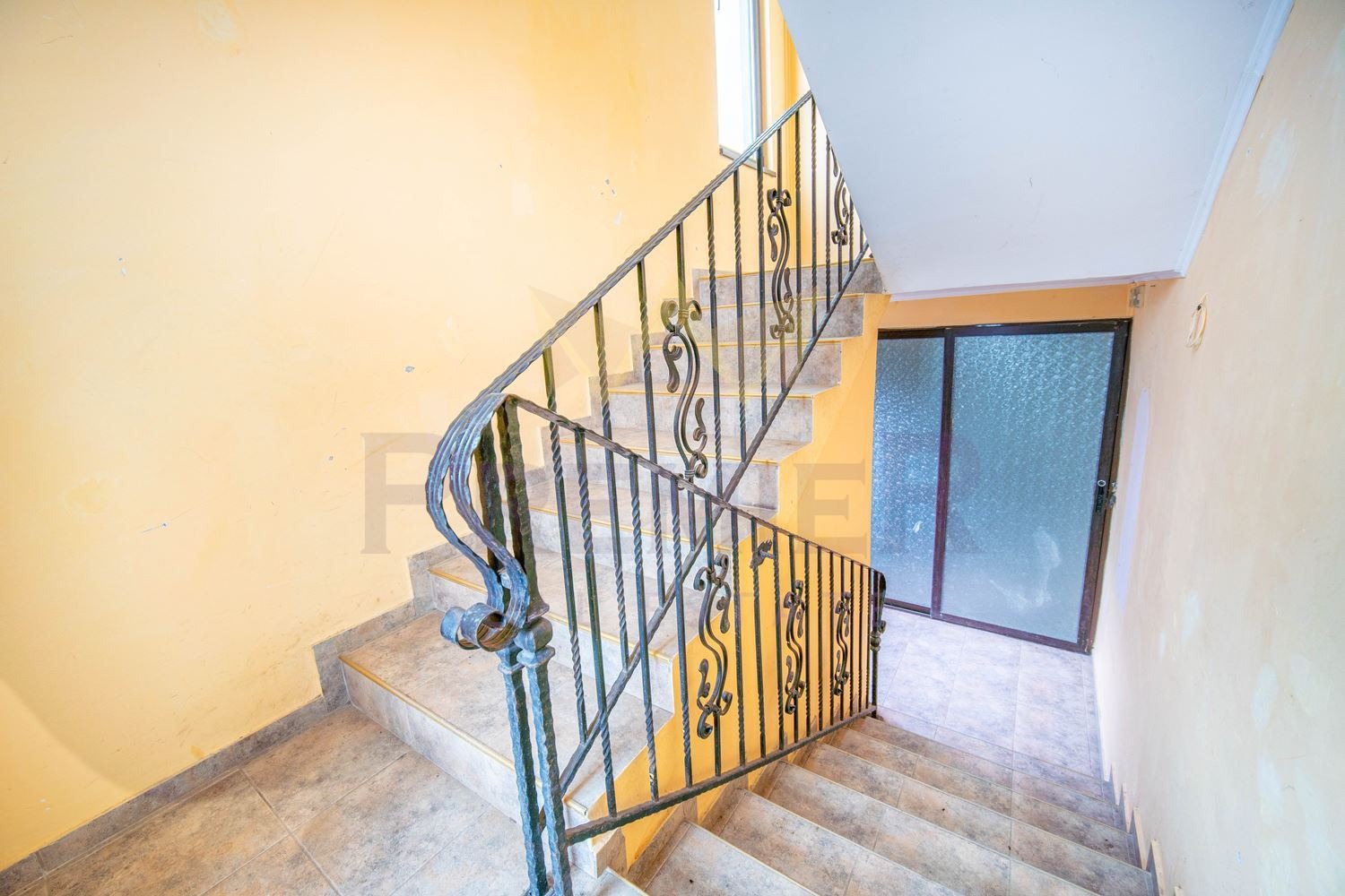 Продава КЪЩА, гр. Каварна, област Добрич, снимка 12 - Къщи - 53985777