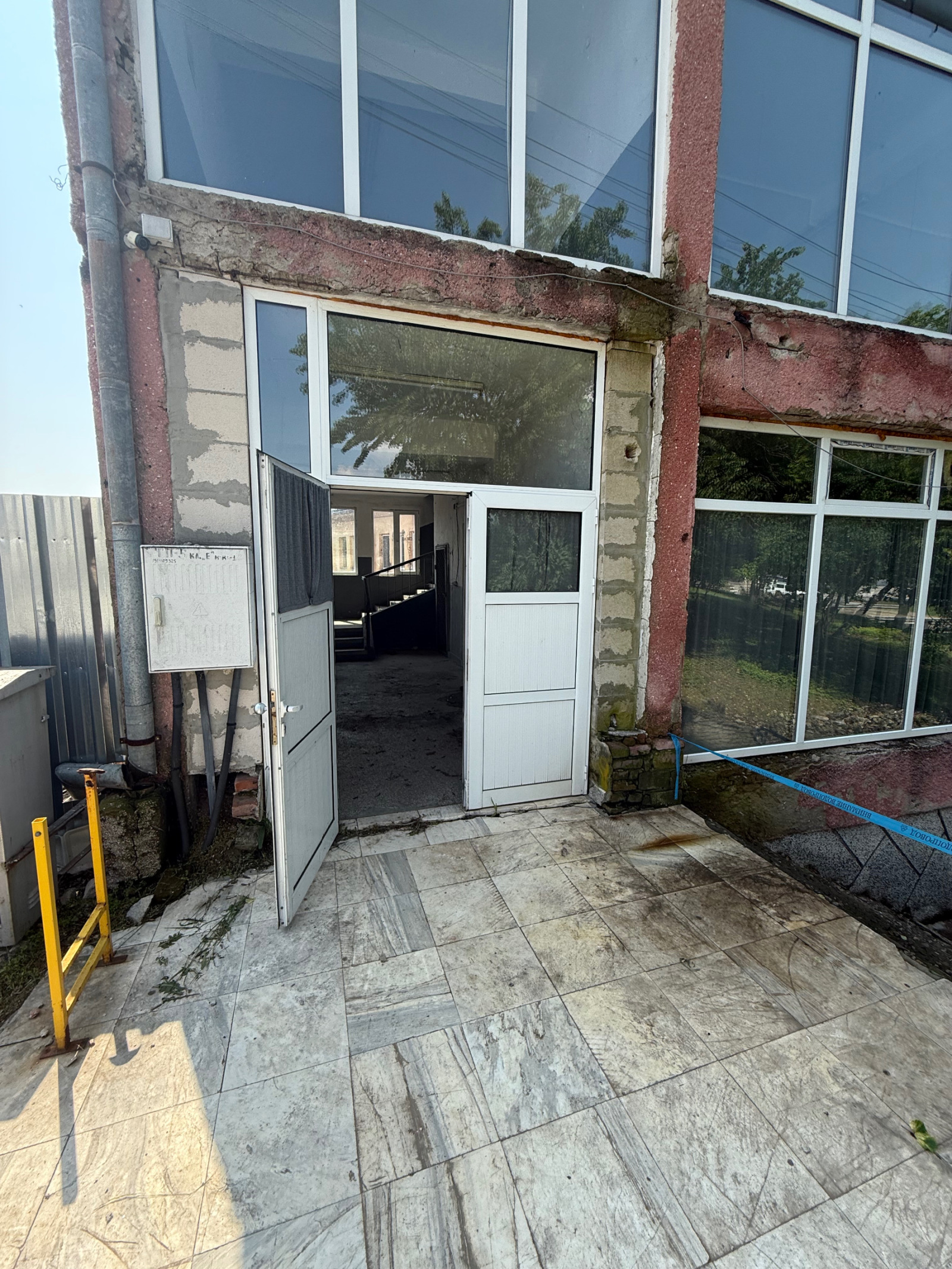 Продава ПРОМ. ПОМЕЩЕНИЕ | Imot.bg — изображение 1