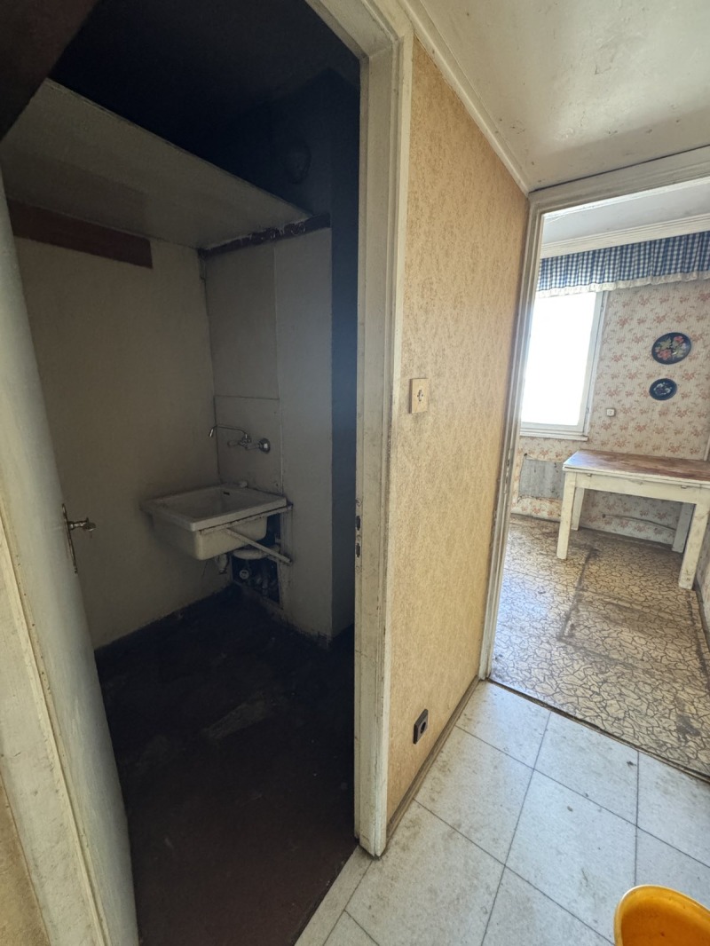 Продава 4-СТАЕН, гр. София, Красна поляна 3, снимка 10 - Апартаменти - 52131818