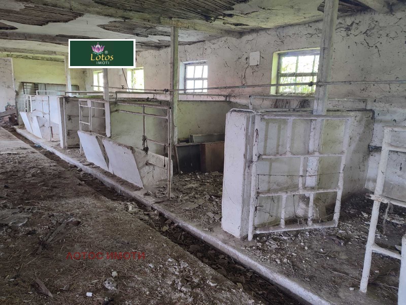 Продава ПРОМ. ПОМЕЩЕНИЕ, с. Болярци, област Пловдив, снимка 5 - Производствени сгради - 53576699