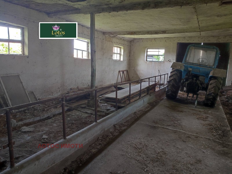 Продава ПРОМ. ПОМЕЩЕНИЕ, с. Болярци, област Пловдив, снимка 7 - Производствени сгради - 53576699