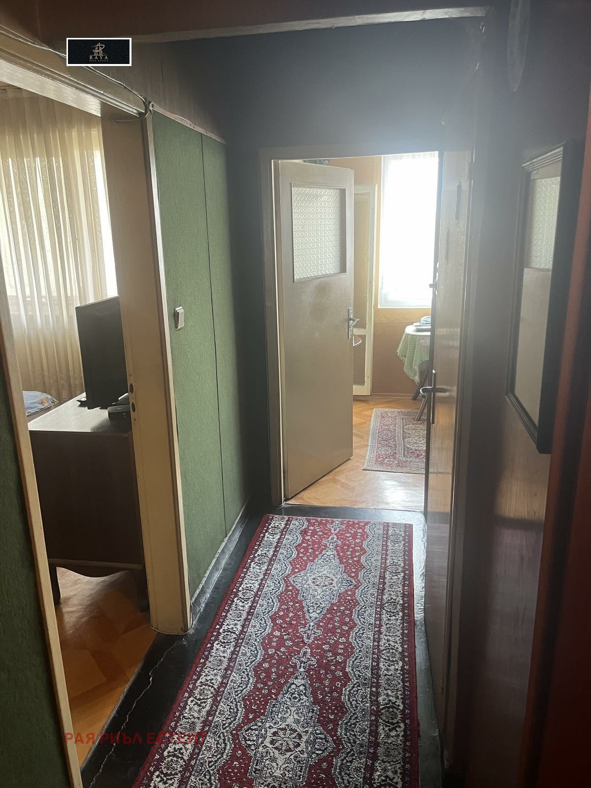 Продава 2-СТАЕН, гр. Пловдив, Кючук Париж, снимка 2 - Апартаменти - 54025305