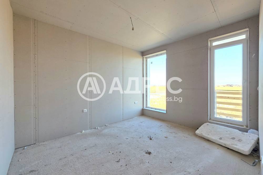 Продава КЪЩА, с. Гурмазово, област София област, снимка 11 - Къщи - 53877132