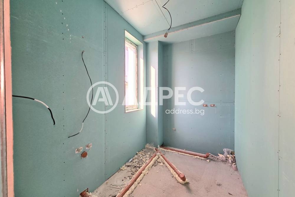 Продава КЪЩА, с. Гурмазово, област София област, снимка 13 - Къщи - 53877132