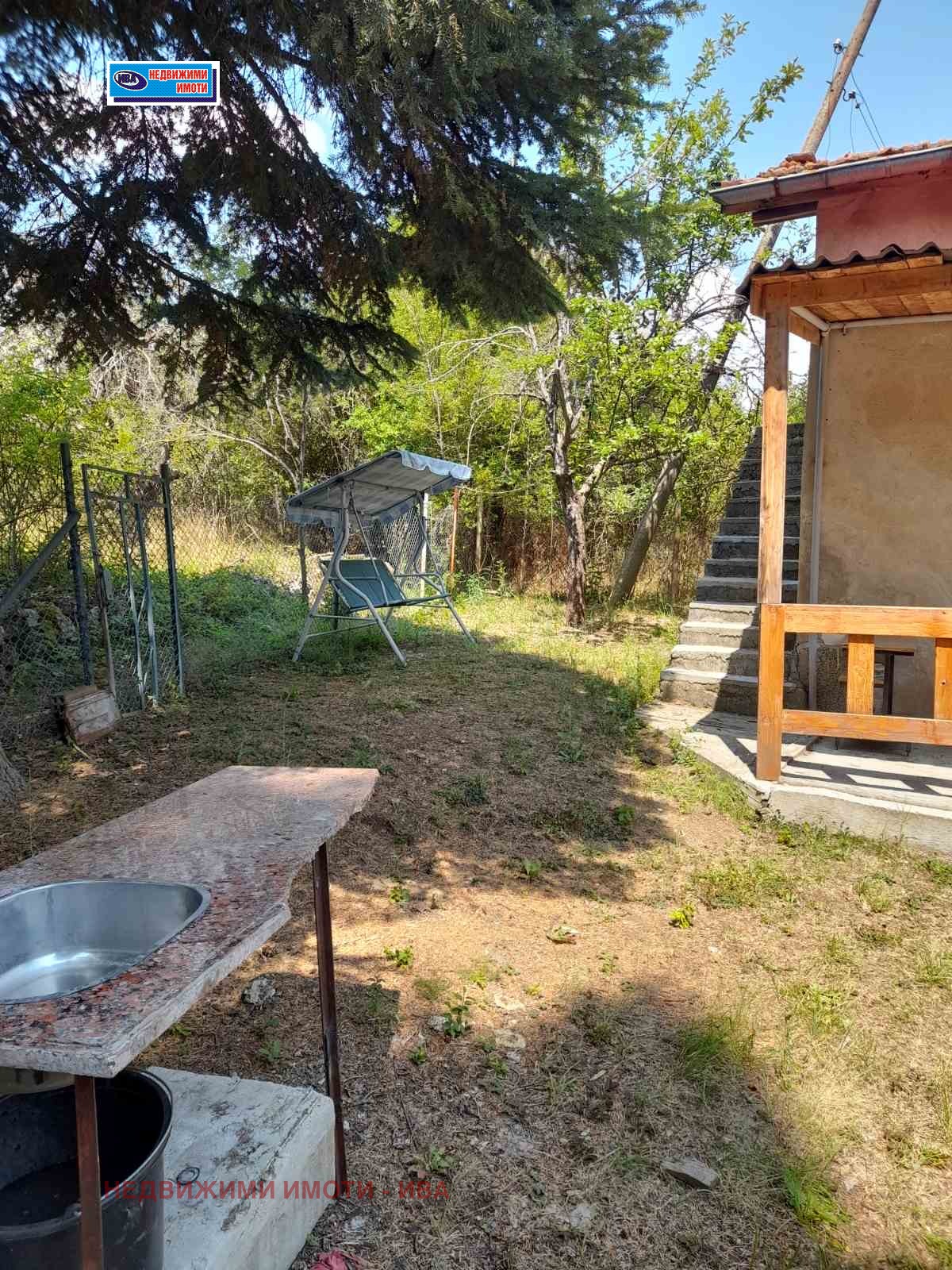Продава КЪЩА, с. Радуловци, област София област, снимка 2 - Къщи - 55611358