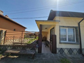 Продажба на имоти в с. Орешак, област Ловеч - изображение 6 