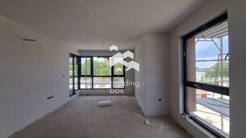 À venda  1 quarto Plovdiv , Trakiia , 87 m² | 96666886 - imagem [2]