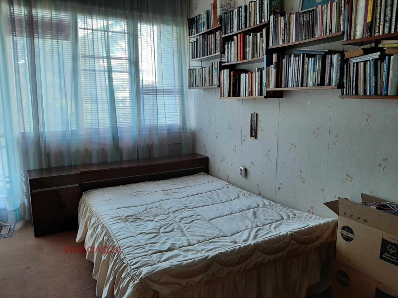 Продаја  2 спаваће собе регион Стара Загора , Казанлак , 95 м2 | 43894795 - слика [12]