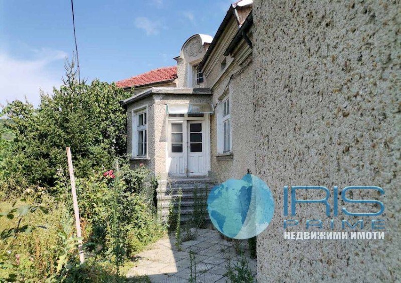 Till salu  Hus region Shumen , Osmar , 178 kvm | 70518777