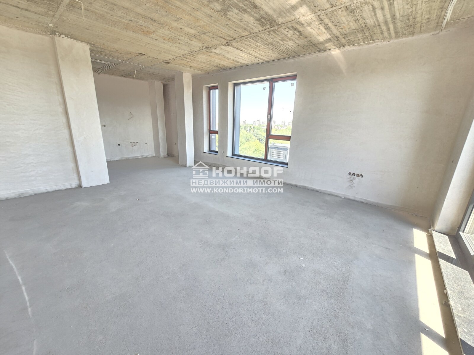 Продава 3-СТАЕН, гр. Пловдив, Център, снимка 2 - Апартаменти - 50894166