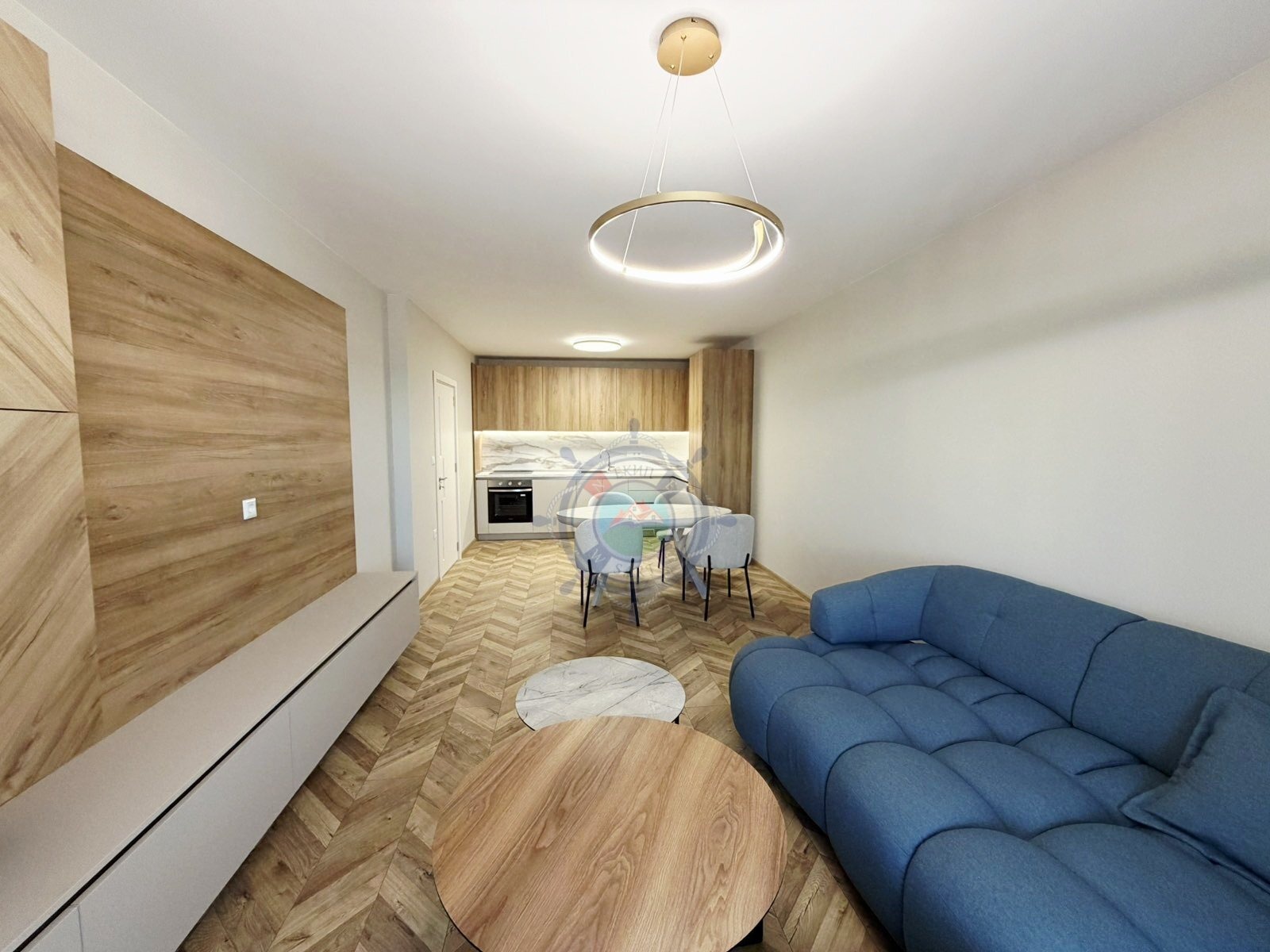 Продава 3-СТАЕН, гр. Варна, Център, снимка 2 - Апартаменти - 55744466