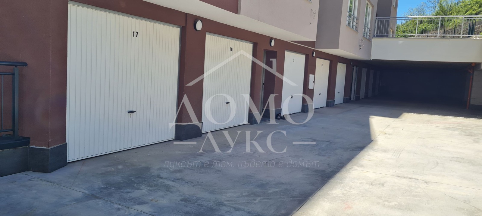 Продава ГАРАЖ, ПАРКОМЯСТО, гр. София, Дружба 2