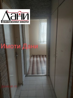 2-стаен град Шумен, Тракия 3