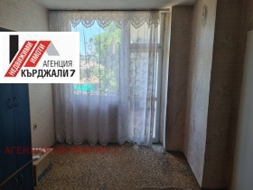 3 sypialnie Centar, Kardżali 1