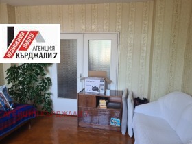 3 sypialnie Centar, Kardżali 9