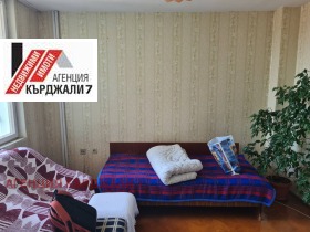 3 sypialnie Centar, Kardżali 8